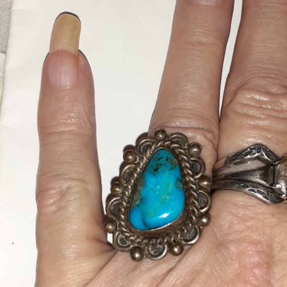 Vintage Navajo Indian Ring Stunning - Picture 8 of 8